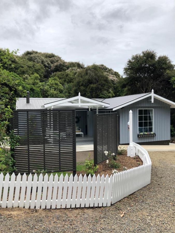 Kanuka Cottage - Tranquil And Relaxing Akaroa Dış mekan fotoğraf